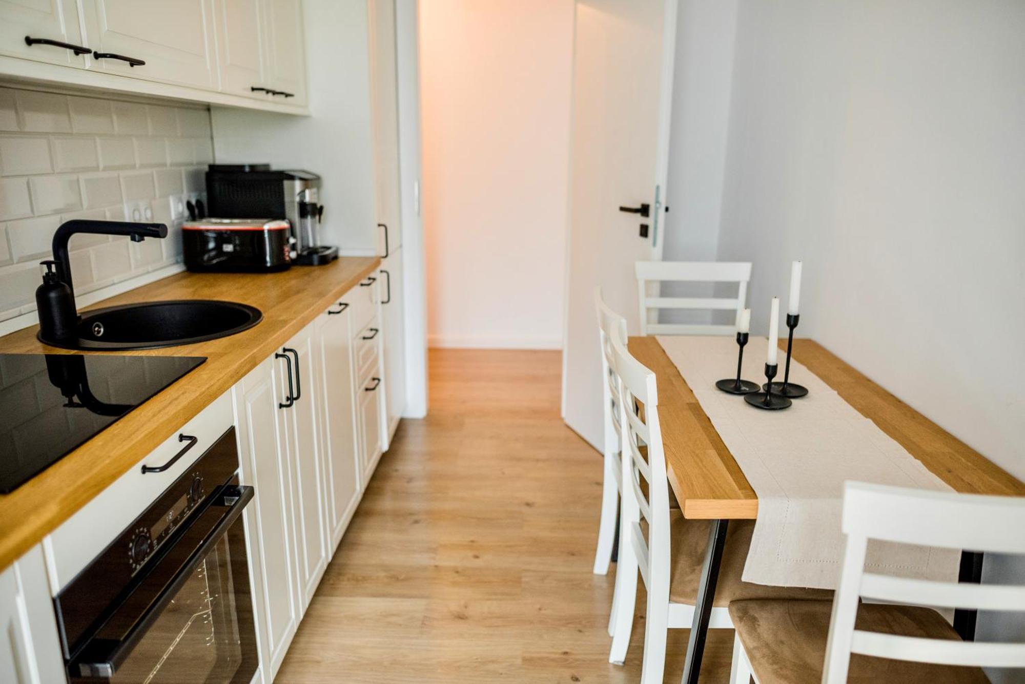 Amazing Mountain View Apartment Сибиу Экстерьер фото